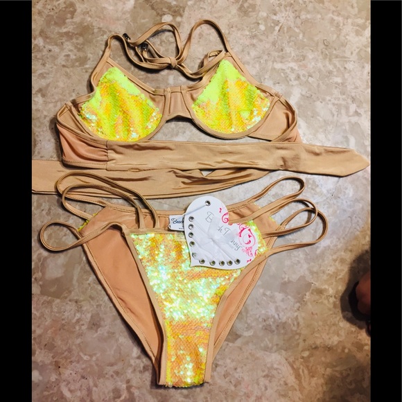 Beach Bunny Ray of light. - Picture 4 of 9